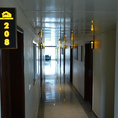 Hotel Aasare Inn Bangalore Esterno foto